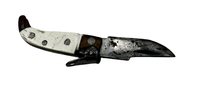 Very Tiny Vintage Handmande Folding Knife