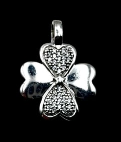 Charming Vintage S.OLIVER Sterling Silver & Gemstone Four-Leaf Clover Pendant
