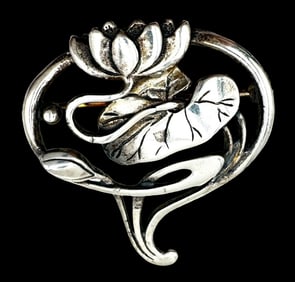 Very Unusual Vintage Sterling Silver Lotus Brooch