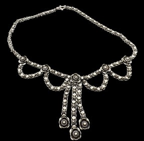 Unusual Vintage Sterling Silver Filigree Pendant Necklace