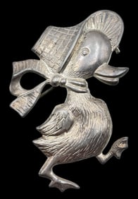 Charming Vintage Sterling Silver Baby Duck Brooch Pin