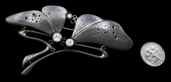 Very Large Vintage Sterling Silver & Rhinestone Flower Shaped Designer Brooch