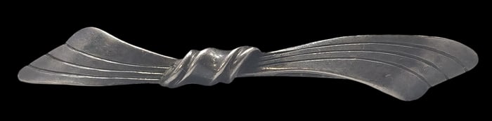Charming European 835 Silver Bow Brooch Pin