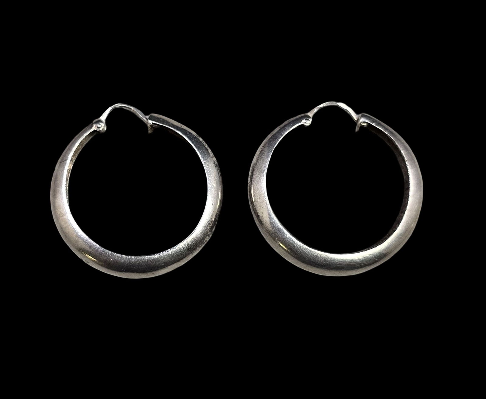 Stylish Vintage Sterling Silver Hoop Earrings (1 of 5)