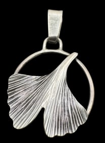 Beautiful Vintage European 835 Silver Gingko Leaf Designer Pendant Charm
