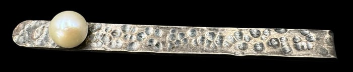 Vintage Mid-Century Modern Hand Hammered Sterling Silver 7 Pearl Tie Pin
