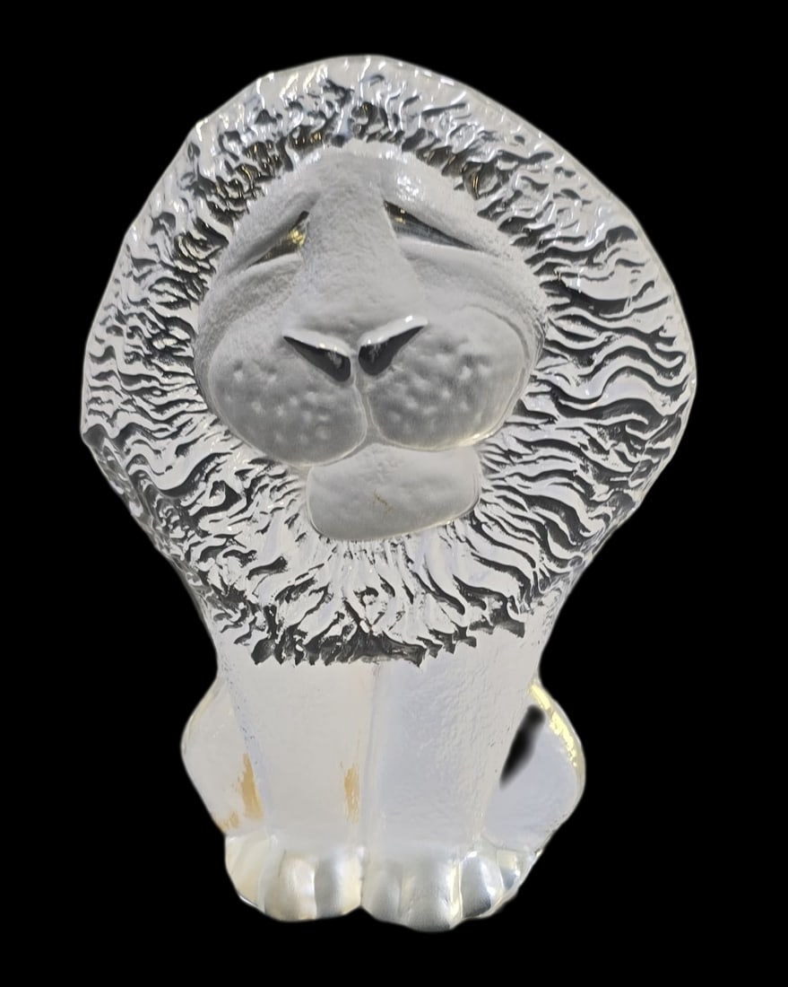 Vintage ROYAL KRONA Sweden Crystal Lion Sculpture (1 of 8)