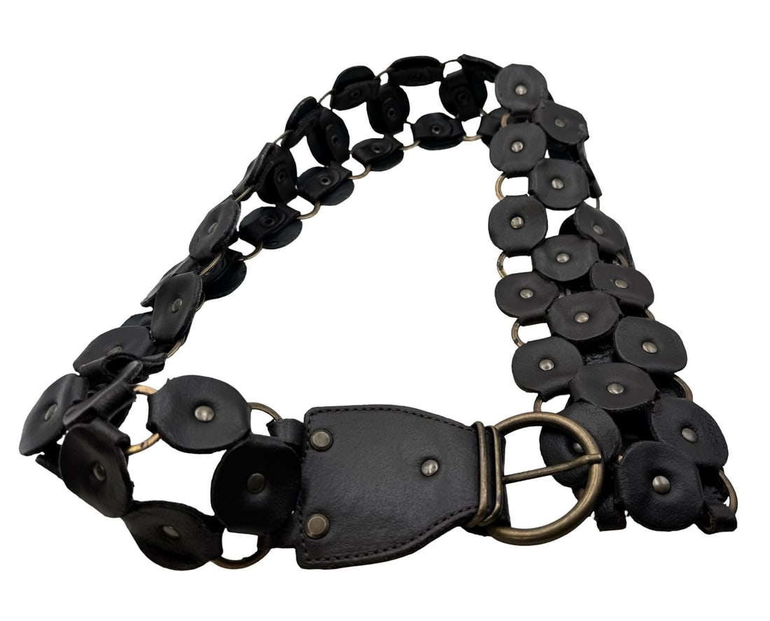 Vintage TOPAZ Brown Leather Belt Made in Italy: Very good vintage condition with wear according to age and use. Measures approx. 44 " long x 3" wide. Barely Worn.