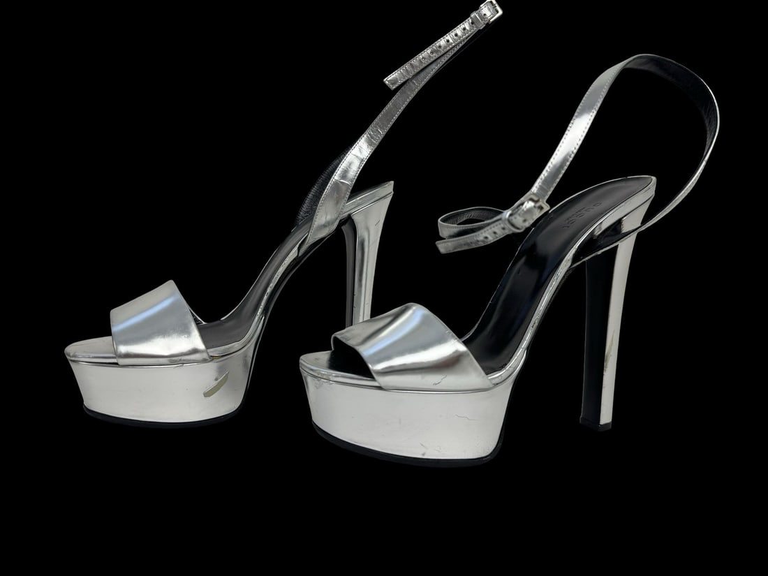 GUCCI Silver Patent Leather Platform High Heels /w Ankle Strap Sandanls - Never Worn (1 of 6)