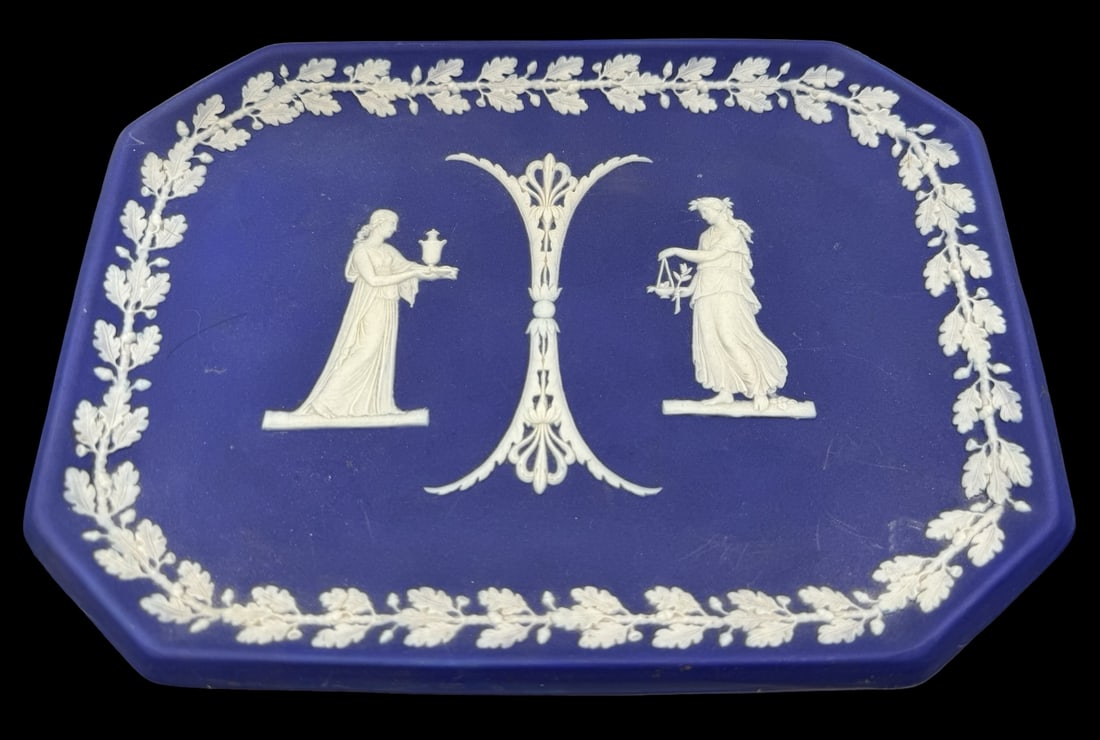 Large Vintage WEDGWOOD Dark Blue Jasperware Plate (1 of 4)