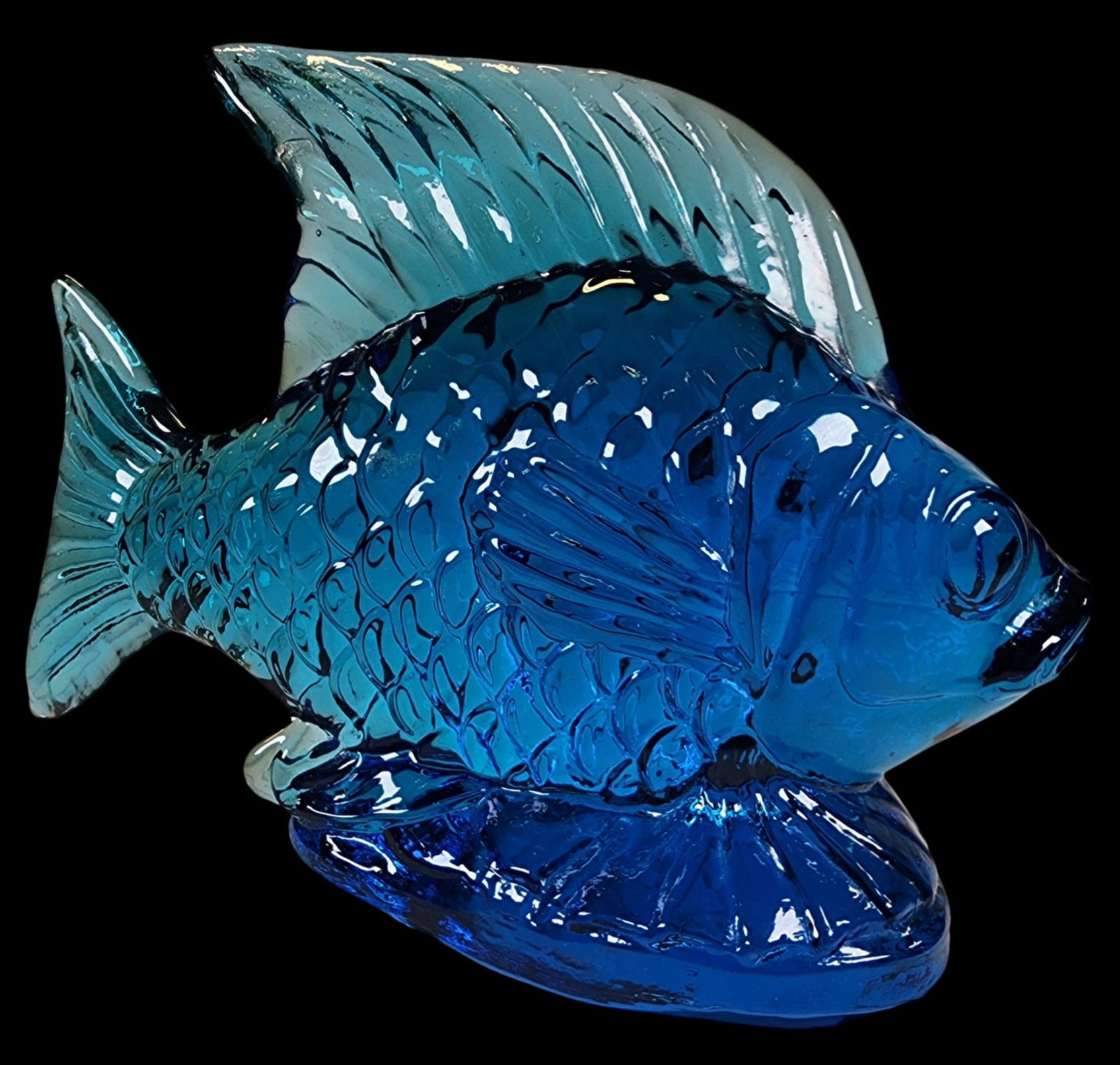 Rare Vintage Blue Ombre Art Glass Fish Figurine (1 of 8)