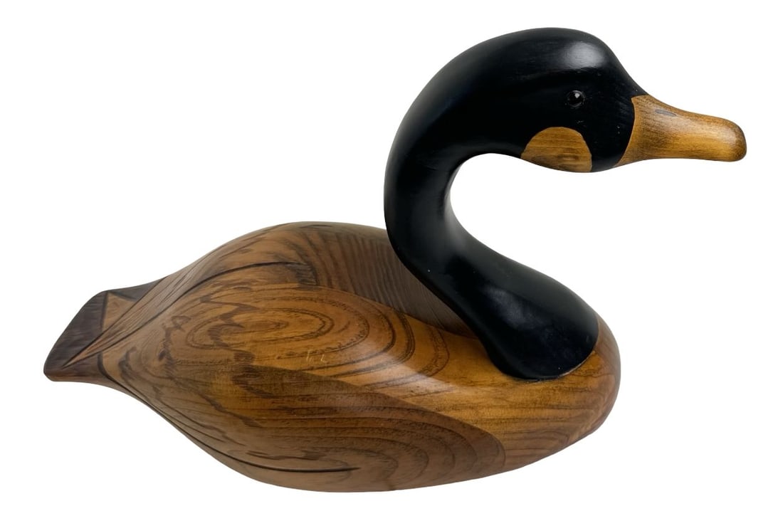 Vintage Hand Carved & Painted Wooden Canada Goose decoy /w Glass Eyes - Signed (1 of 4)