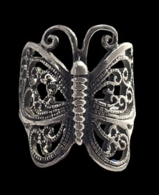 Unusual Vintage Handmade Sterling Silver Pierced Butterfly Ring