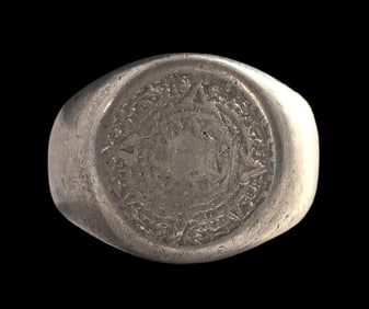 Vintage Mid-Century Mexican Sterling Silver Mayan Theme Ring