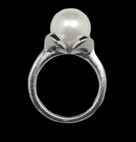 Vintage Sterling Silver & Pearl Ring