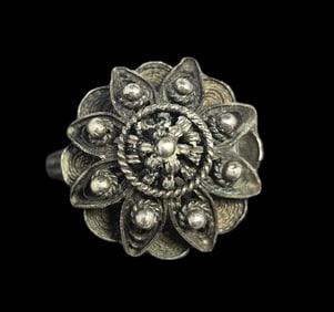 Ornate Antique European 800 Silver Ring