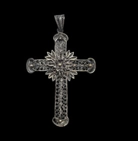 Antique Handmande European 800 Silver Filigree Crucifix Pendant