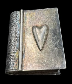 Beautiful Vintage Sterling Silver Book Shaped Pill/Snuff Box
