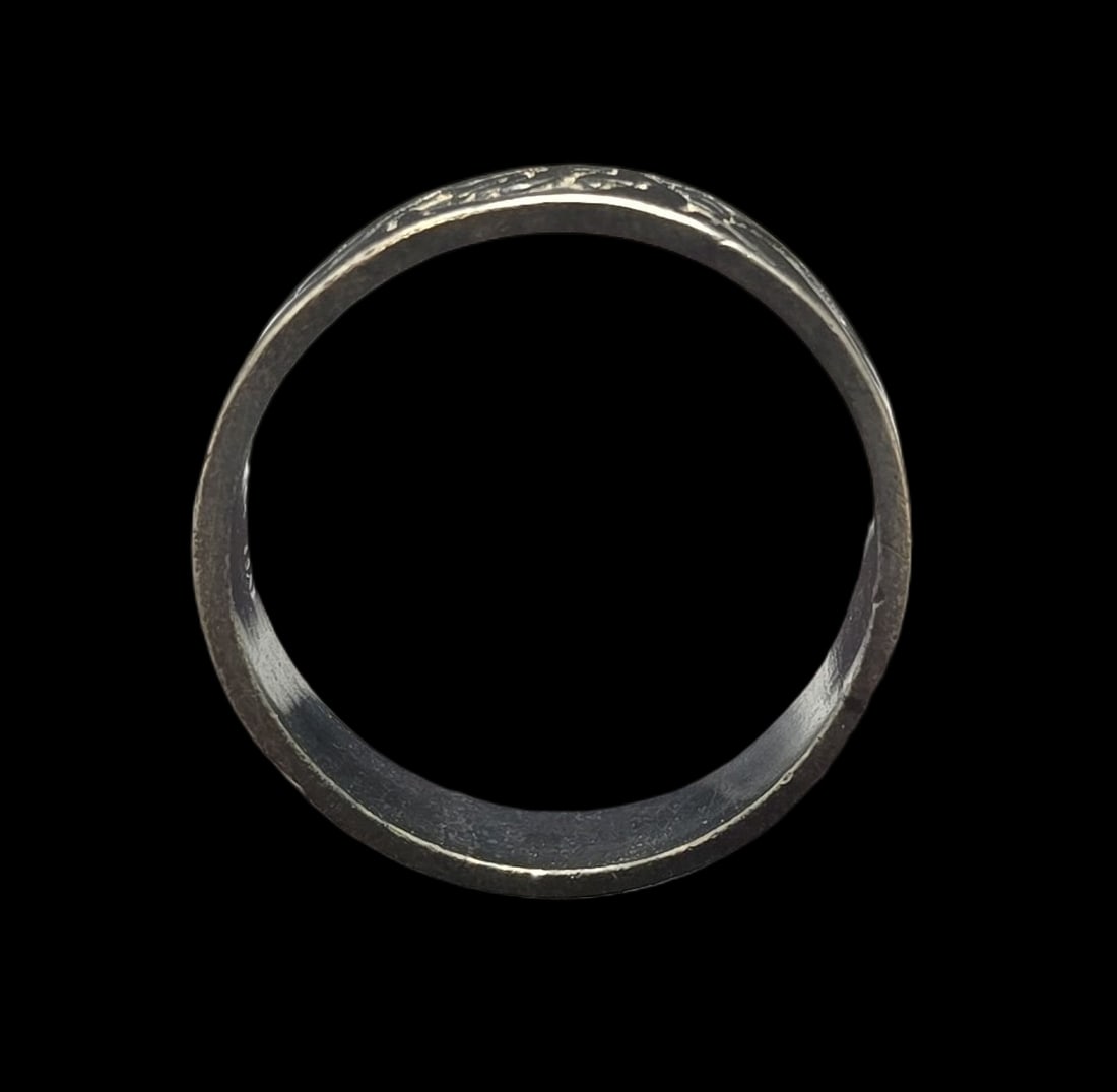 Charming Mexican Sterling Silver Band Ring & Engraved Mythological Figures (1 of 7)