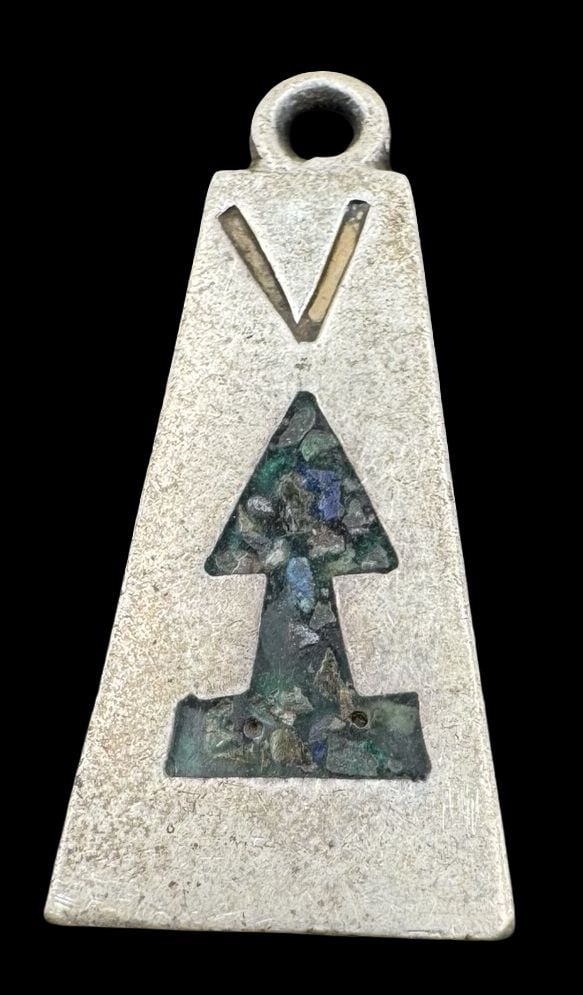 Vintage Taxco Mexico Sterling Silver & Inlaid Gemstone Pendant: Very good vintage condition with minor patina according to age. Measures approx. 1 " long and 1/2" wide & weighs ca. 3.4 grams. Marked for Sterling Silver & Mexico Taxco. SHIPPING: We ship in-house an