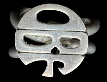 Very Unusual Vintage Sterling Silver Skull Designer Ring