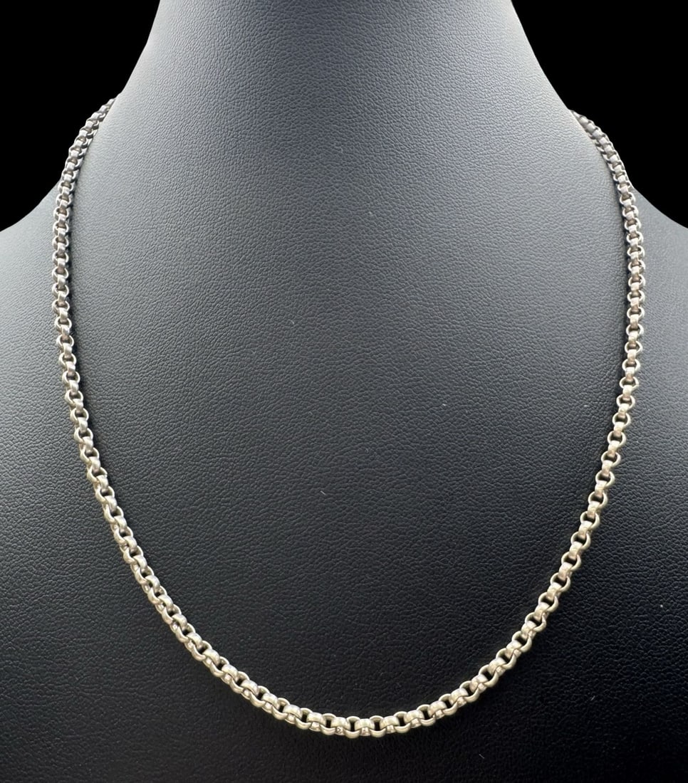 Vintage European 835 Silver Rollo Chain Necklace: Very good vintage condition with minor patina according to age. Measures approx. 17 1/2" long and 1/8" wide & weighs ca. 11.2 grams. Marked for 835 Silver. SHIPPING: We ship in-house and charge a flat