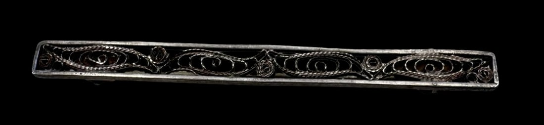 Charming Vintage European 800 Silver Filigree Bar Brooch: Very good antique condition with minor patina according to age. Measures approx. 2" long x 1/4" wide and weighs ca. 2.3 grams. Tested for 800 (80%) silver. SHIPPING: We ship in-house and charge a flat