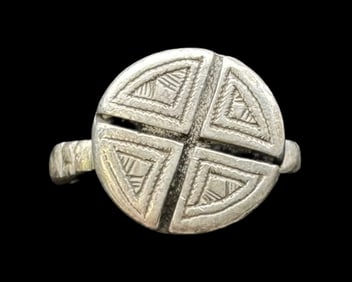 Antique Tribal 900 Silver & Seal / Signet Ring