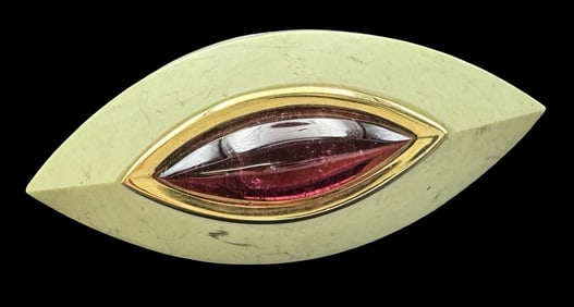 Very Unusual Vintage Semi-Precious Stone, 18K Gold & Tourmaline Ring
