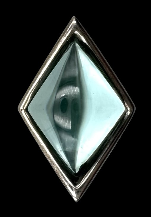 Very Unusual Vintage Sterling Silver & Lab Grown Erinite Designer Ring (1 of 6)