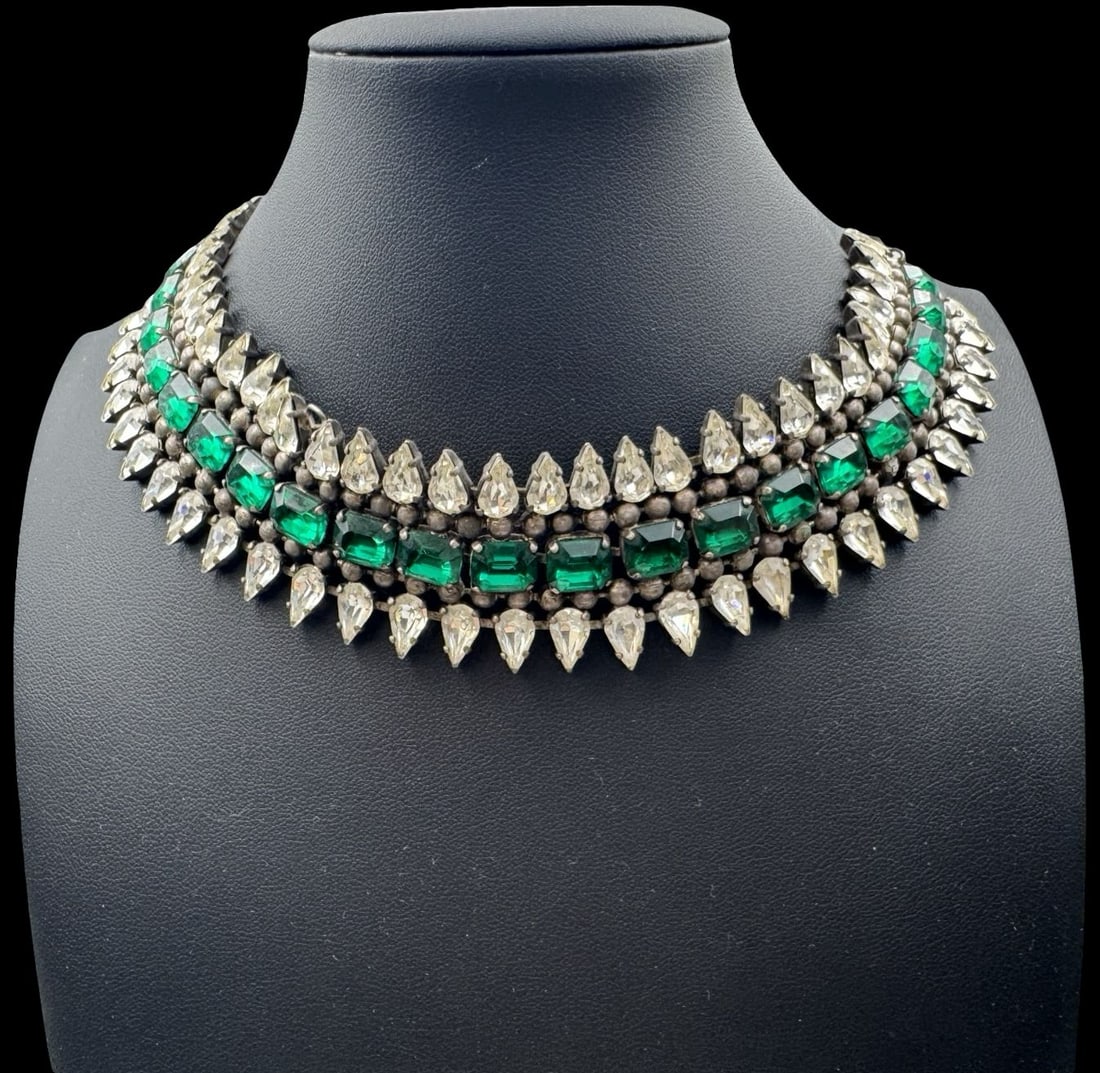 Costume Jewelry Choker /w Green & Clear Rhinestones (1 of 3)