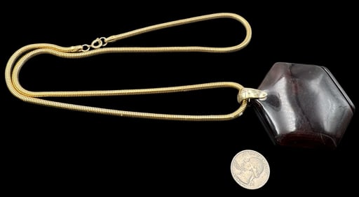 Costume Jewelry Necklace /w Magnifying Glass Pendant
