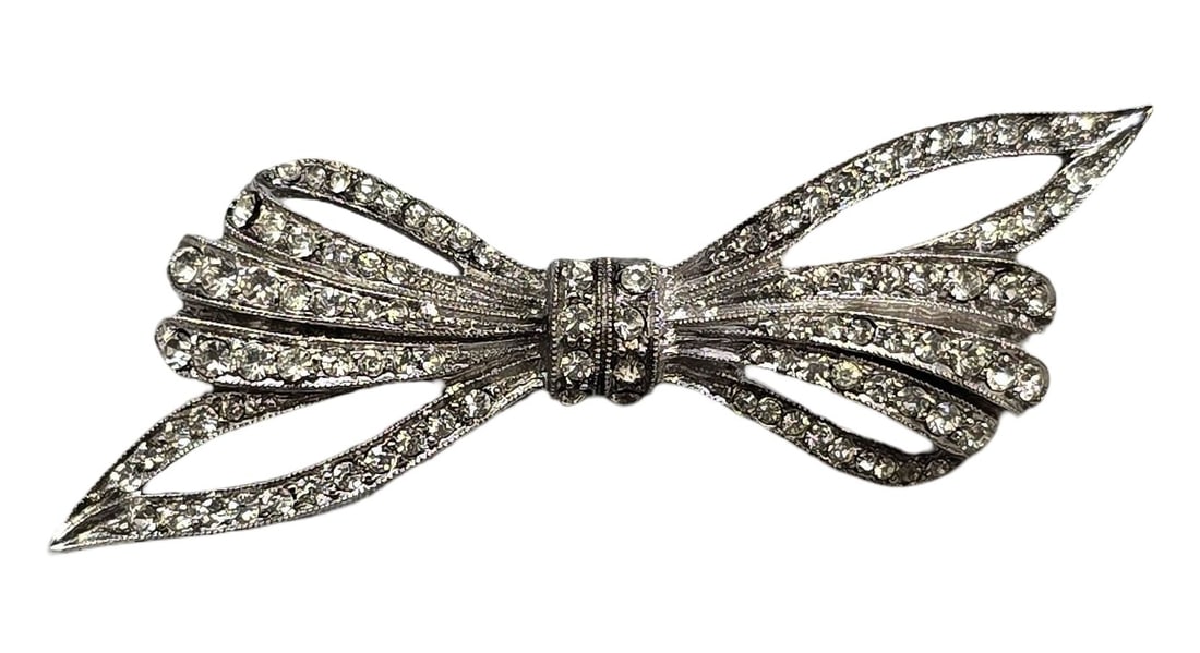 Stunning Vintage European 800 Silver & Rhinestone Bow Brooch Pin: Very good vintage condition with minor patina and wear according to age. Measures approx. 2" wide and weighs ca. 9.5 grams. Marked for 800 (80%) silver. SHIPPING: We ship in-house and charge a flat fe