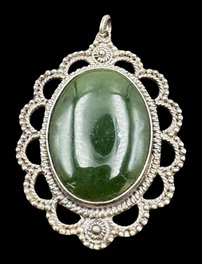 Vintage Israeli 1000 Silver & Green Gemstone Judaica Pendant Charm: Very good vintage condition with minor patina according to age. Measures approx. 2" long x 1 1/2" wide and weighs ca. 16.3 grams. Marked for 1000 (100%) Silver. SHIPPING: We ship in-house and charge a