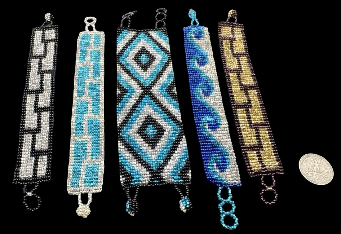 Lot of 5 Vintage Handmade Multi-Color Bead Bracelets (1 of 1)