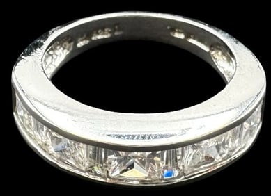 Vintage Sterling Silver & Clear Rhinestone Ring