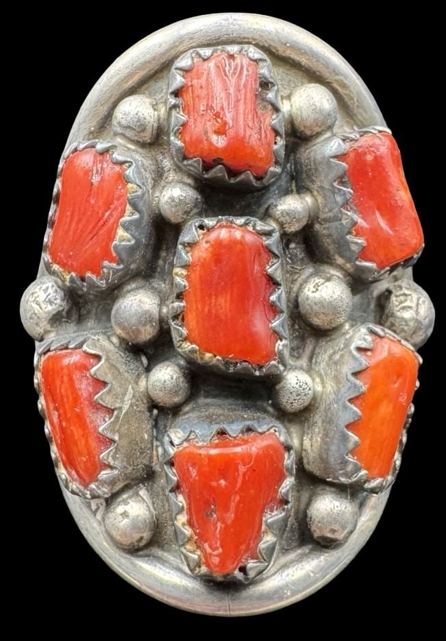 Beautiful Rare Vintage Native American Navajo VINCENT BEGAY Sterling Silver & Coral Ring (1 of 4)