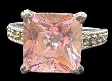 Beautiful Vintage Sterling Silver & Pink Cubic Zirconia Cocktail Ring