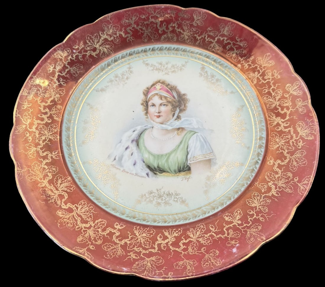 Antique ROYAL SAXE Hand Painted Porcelain Plate /w Portrait of Queen Louise of Prussia: Very good antique condition. No chips, cracks or repairs; minor paint wear according to age. Measures approx. 9 1/4" in diameter. Marked beneath the portrait and on the bottom.