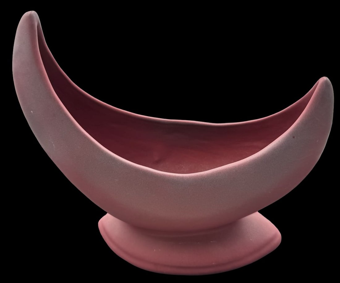 Stylish Vintage VAN BRIGGLE Art Pottery Crescent Moon Vase: Very good vintage condition. No chips, cracks or repairs. Measures approx. 10 1/4" high x 4 3/4" wide. Marked on the bottom.