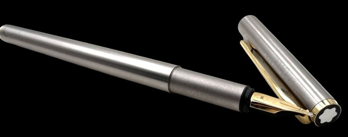 Vintage MONTBLANC Fountain Pen with 14K Gold Nib