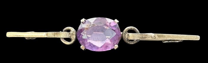 Vintage 830 Silver Brooch /w Pink Gemstone