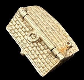 Whimsical Vintage 1930s 14K Gold House Charm /w opening Roof & Furniture Inside