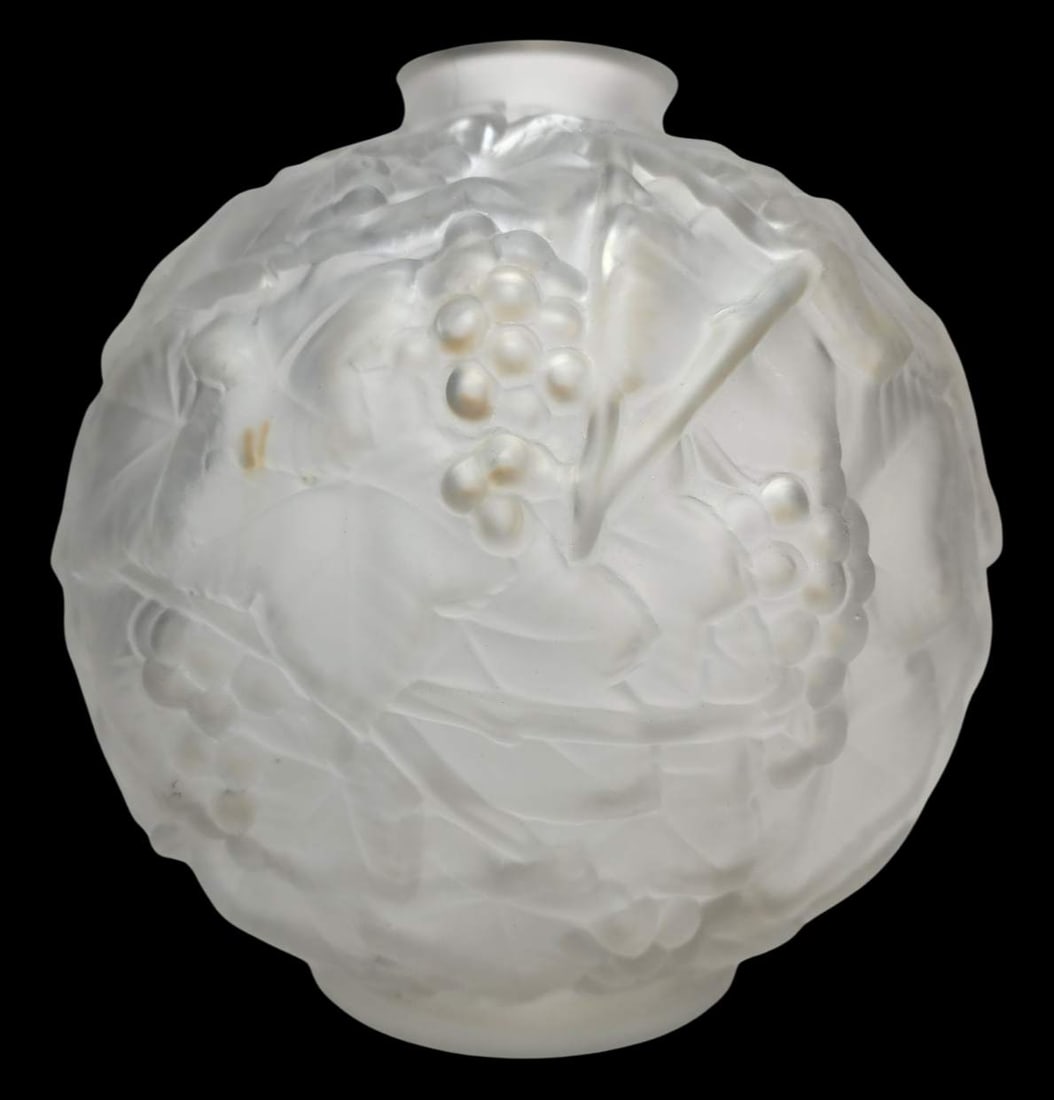 Vintage 1930s Art Deco ESPAIVET France Ring-Necked Satin-Finished Clear Molded Glass Vase (1 of 7)