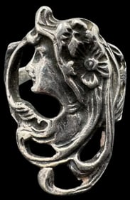 Beautiful Ornate Vintage Art Nouveau Sterling Silver Ring /w Woman's Portrait