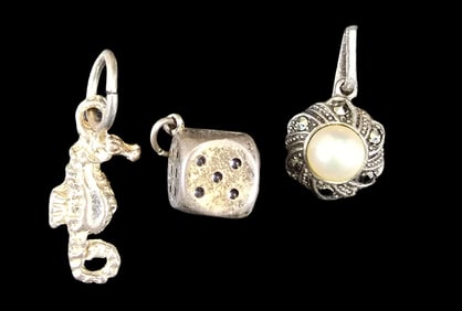 Lot of 3 Vintage Sterling Silver Pendant Charms - Seehorse / Dice / Pearl