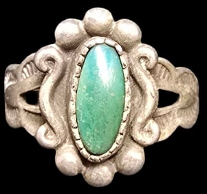 Vintage Mid-Century 1960s Native American BELL TRADING POST Sterling Silver & Gemstone Ring
