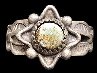 Vintage Mid-Century 1960s Native American BELL TRADING POST Sterling Silver & Gemstone Ring