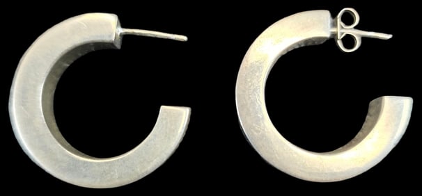 Stylish Vintage Mid-Century Sterling Silver Hoop Earrings