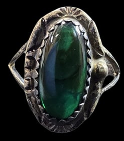 Singed Vintage Native American Sterling Silver & Gemstone Ring